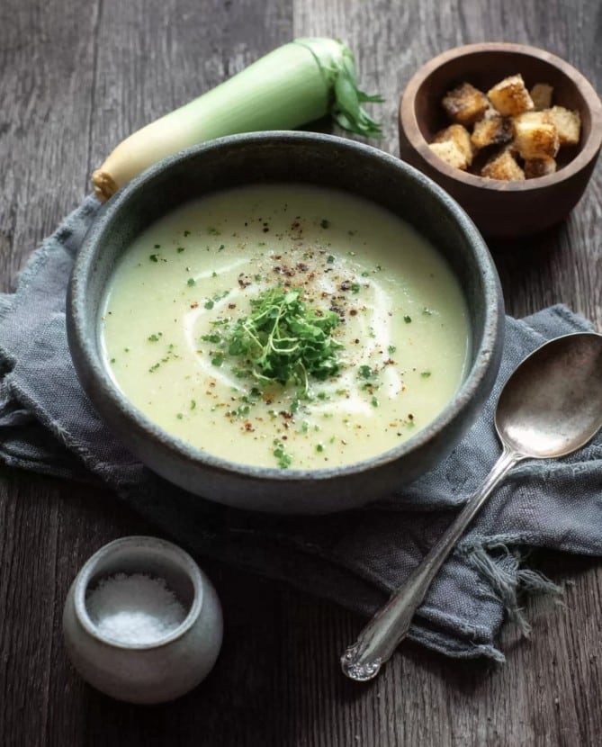 Cremige Kohlrabi Suppe – Einfach, gesund und voller Geschmack
